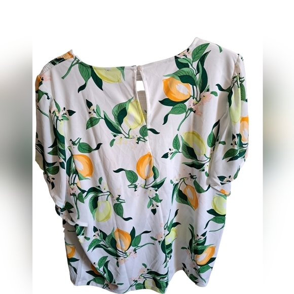 ANN TAYLOR flutter short sleeve smocked top summer floral light beachy resort XL - Picture 2 of 6